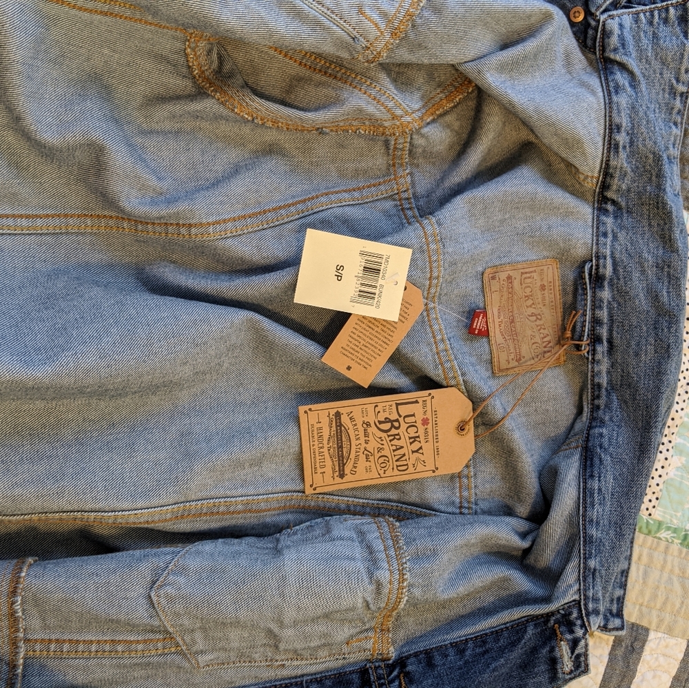 NWT Lucky Brand Denim Jacket - Picture 4 of 8